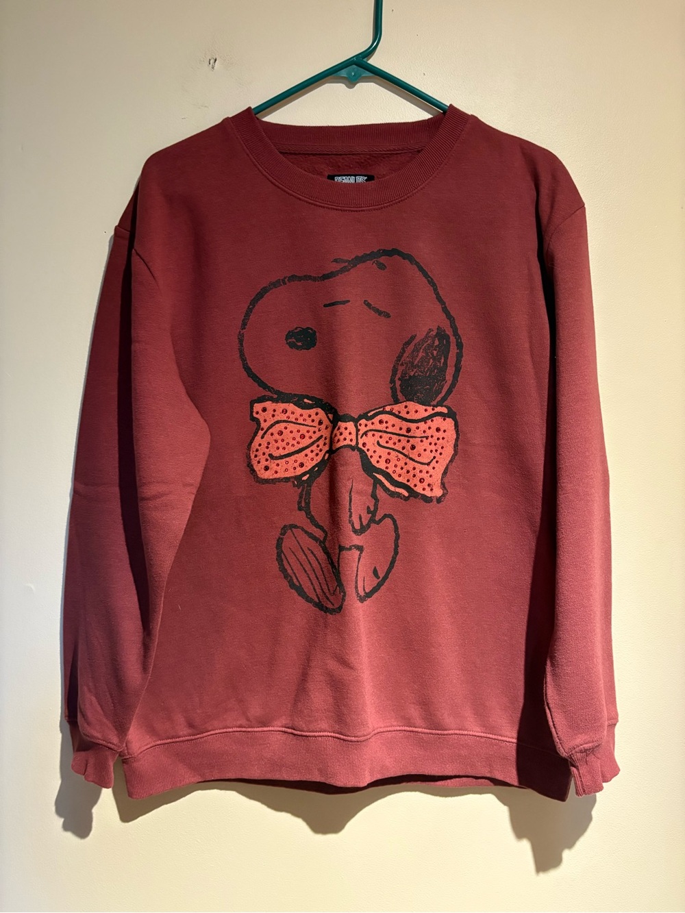 Peanuts Snoopy Crewneck Size Large Graphic Soft Cozy Fall Spring Winter